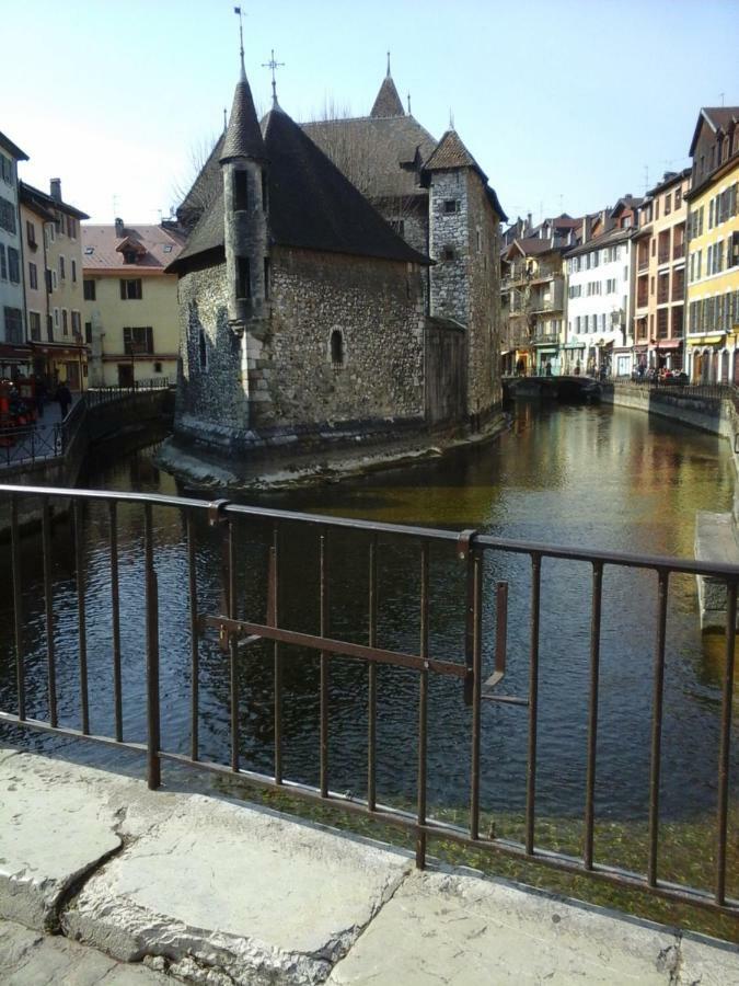 Chambre D'Hotes "Le Moulin" Thones Exterior photo